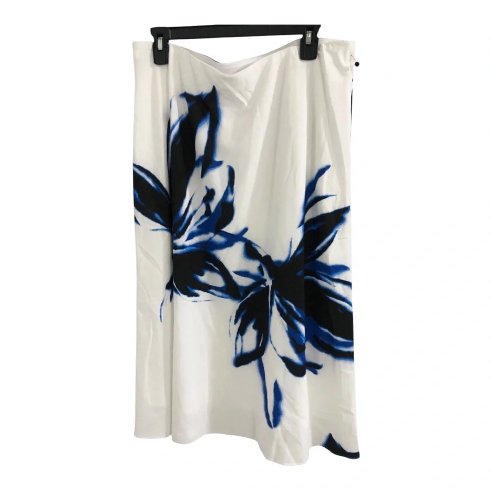Anne Klein white dark blue fade floral bias cut swing a-line‎ skirt size large